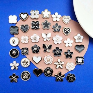 Phụ Kiện Theo Combo Chram Nút Gắn Dép Sục Crocs Hoạ Tiết Dễ Thương ,Chram 3D Sticker Bling Bling Trang Trí Gắn Dép Túi