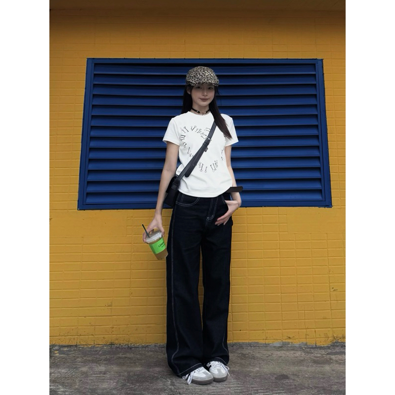 JEANS ĐEN CHỈ NỔI -  Quần jeans ống rộng chỉ nổi form  phủ gót chùm giày hàng quảng châu cao cấp HALO KAKI | BigBuy360 - bigbuy360.vn