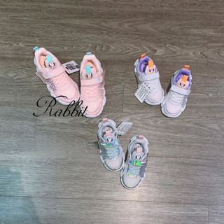Sneaker Disney siêu nhẹ