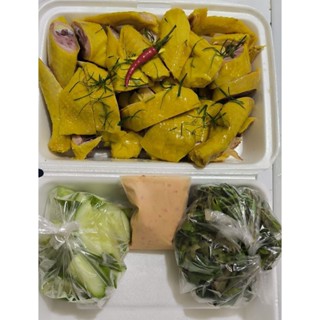 Gà ủ muối chặt sẵn, nguyên con loại k đầu.Kèm rau răm, dưa Leo,muối chấm. Ăn liền, giao hoả tốc 2tiếng HCM.