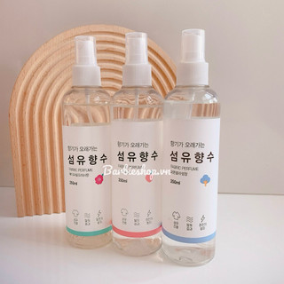 Xịt Thơm Quần Áo Hàn Quốc Fabric Perfume [250ml]