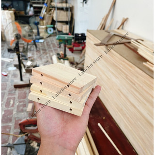 kệ gỗ đặt riêng theo yêu cầu (2 thanh gỗ dài 1m2)