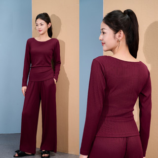 Bộ Quần Áo Thu Đông Cổ Thấp Laroma Cho Nữ | Basic - Giữ Ấm - Vải Thơm - Kháng Khuẩn