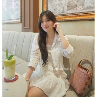  Áo sơ mi nữ tay dài thô thêu hoa dáng ngắn mocha shirt.bymiia