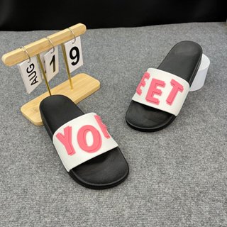 Dép nam nữ quai ngang chữ nổi YOFEET hot trend Mã: BM 42