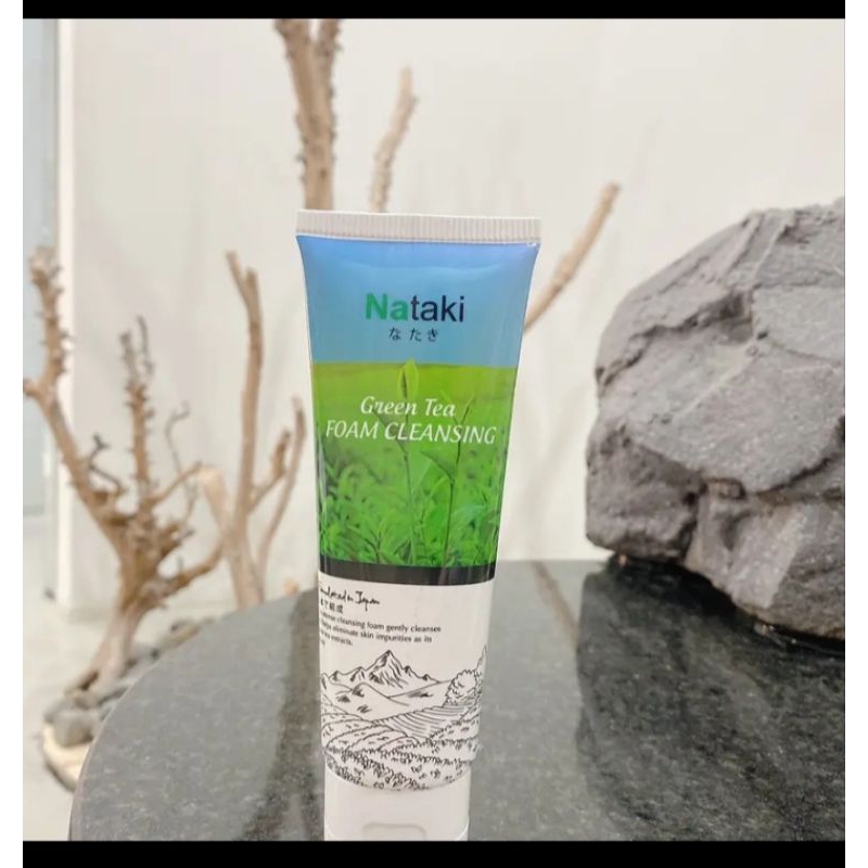 Sữa rửa mặt Nataki