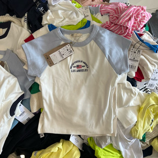 [SALE] Áo thun Stradivarius Authentic