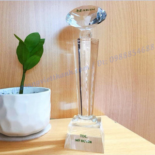 Cúp pha lê kim cương