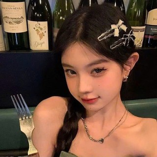 Set 2 kẹp trái tim nơ nhí màu bạc dễ thương phong cách Hàn mẫu mới hottrend