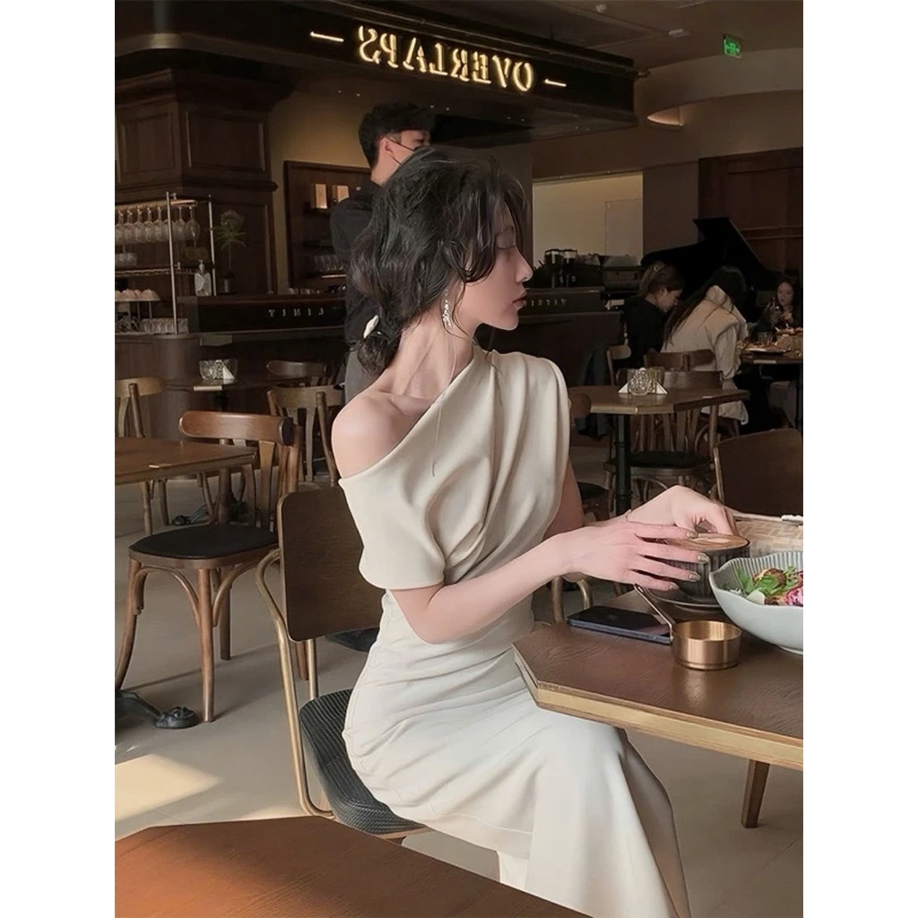 Váy trễ vai kiểu Pháp Váy trễ vai dài xẻ tà cho các bữa tiệcđầm body | BigBuy360 - bigbuy360.vn
