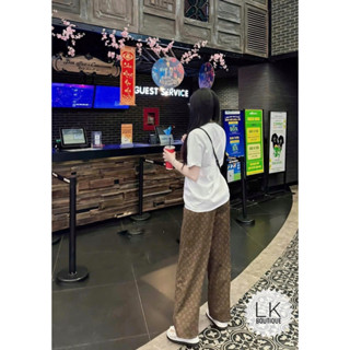 SET BỘ LV SIÊU HOT 2025 CHUẨN MẪU SIÊU XỊN 2 MÀU CHẤT ĐẸP LOẠI 1 . SET BỘ CỌIC TAY QUẦN XUÔNG HOT 2025