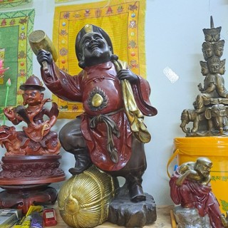Tượng thần tài đại hắc thiên nhật bản