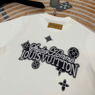 Áo Phông Nam Luôn Vui Tươi in Thêu Chữ Ký Liền Siêu Chất - Áo Thun Nam Nữ Thêu Logo Trước Sau Cao Cấp