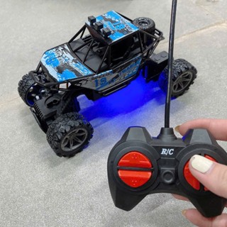   KÈM PIN Xe Điều Khiển Từ Xa Địa Hình 4 Chiều Ô Tô Điều Khiển Từ Xa Xe Địa Hình Điều Khiển Từ Xa N4-MÀU NGẪU NHIÊN 
