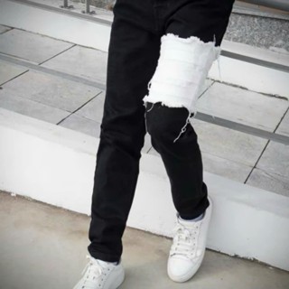 QUẦN JEANS NAM ĐEN KHUYẾT TẬT CÓ BỐN