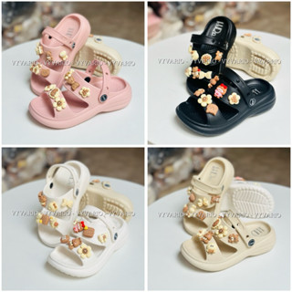 TẶNG KÈM CHARM DÉP SANDAL HAI QUAI NGANG ĐẾ CAO CHO BÉ GÁI