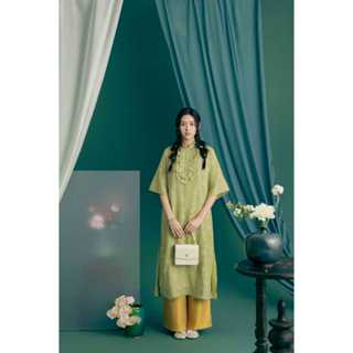 Áo Dài Tủ Nhà Mây Chiều Xuân Xanh cốm phối quần vàng