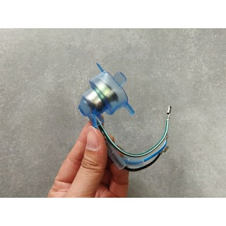 Đuôi đèn pha trước xe CUB- Dream- wave, chui gim bóng đèn trước