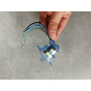 Đuôi đèn pha trước xe CUB- Dream- wave, chui gim bóng đèn trước