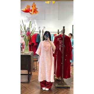 Áo Dài Tủ Nhà Mây Chiều Xuân Hồng phối quần đỏ