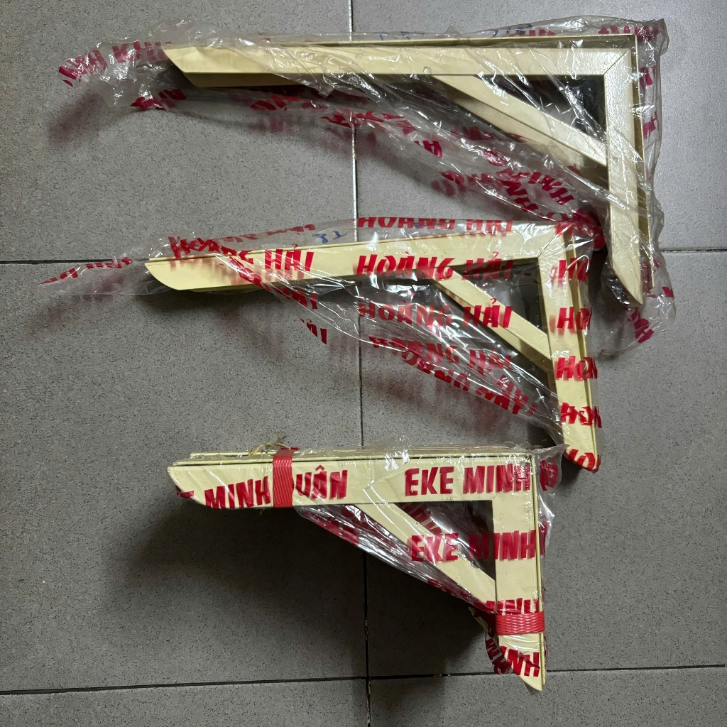 Kệ V , eke sắt , eke góc L , sơn tĩnh điện [ 1 cập 2 cái] hàng dày giá tốt