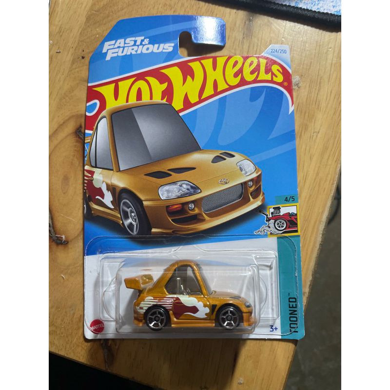 HOT WHEELS 94 Toyota Supra