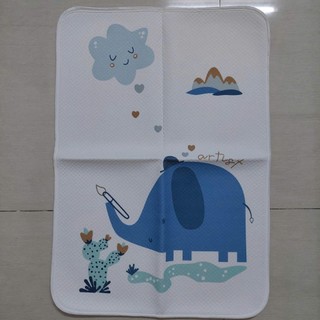 Tấm lót chống thấm 4D cao cấp MANNY  - Lót thay bỉm cho bé size 50x70cm