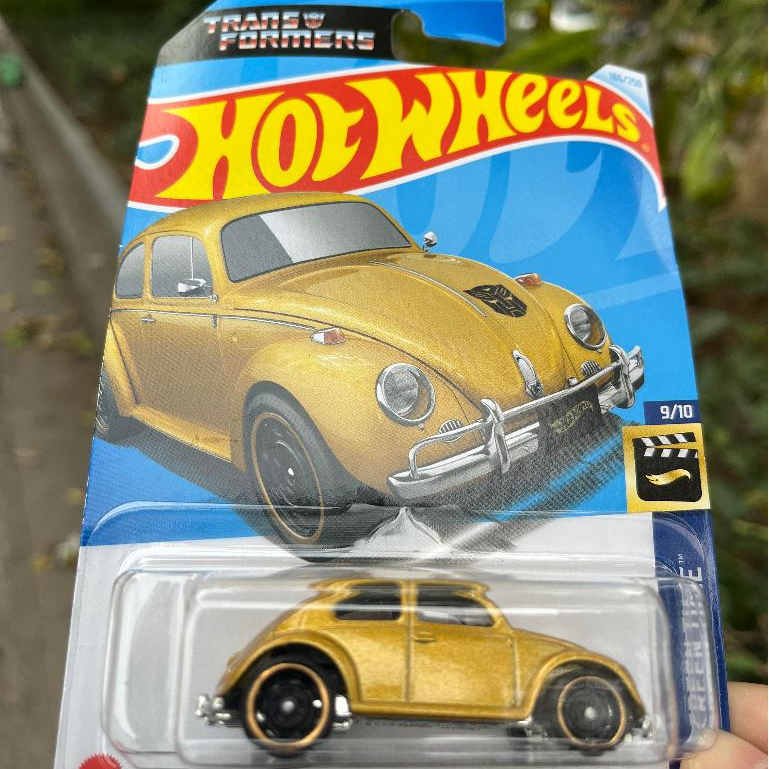 Xe mô hình Bumblebee - Hotwheels basics – 1:64 – Elite Garage