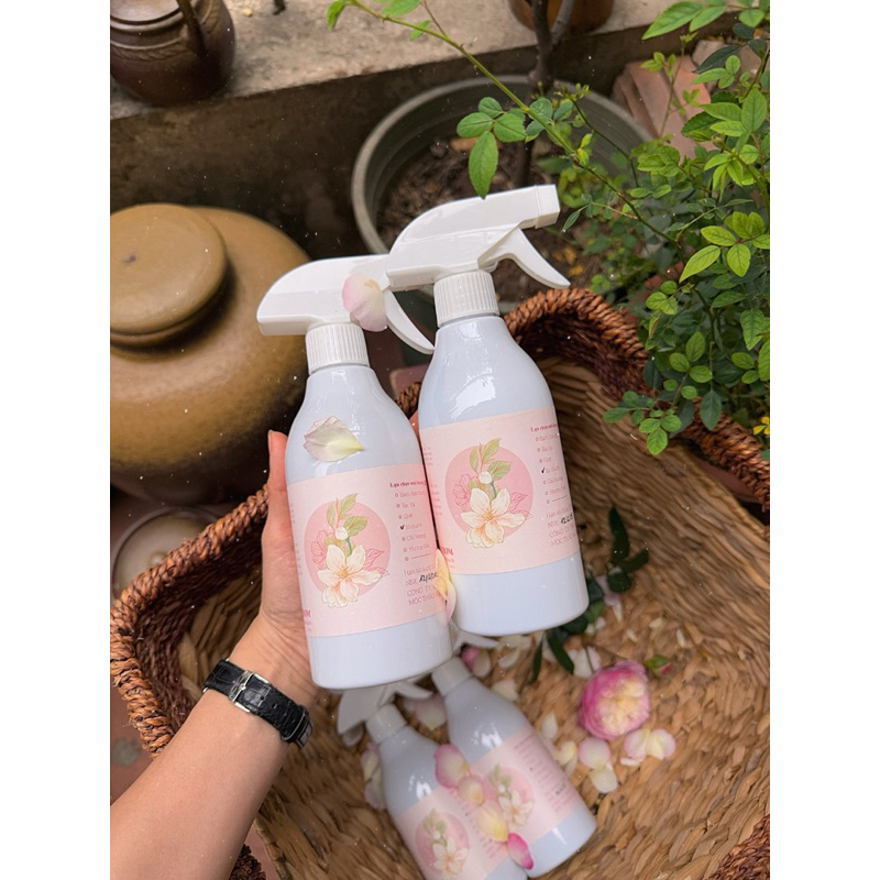 Xịt bàn cỏ thơm