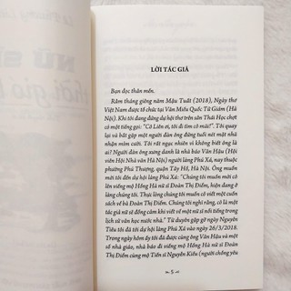 Sách - Nữ sĩ thời gió bụi ( NXB Phụ nữ )