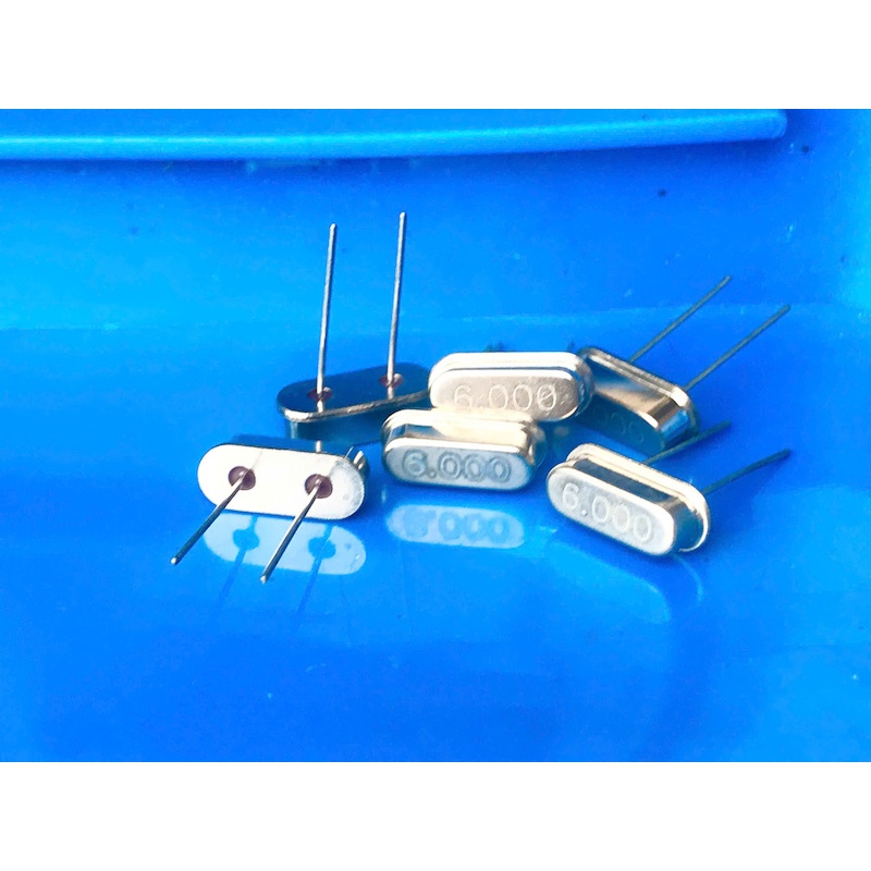 Combo 10 chiếc Thạch anh sắt 2 chân 6Mhz