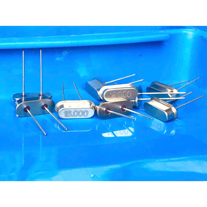 [Combo 10 chiếc] Thạch anh sắt 2 chân 16Mhz