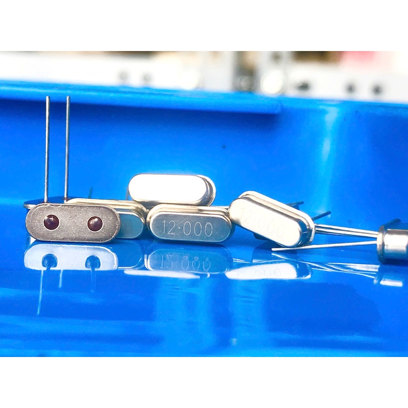 Combo 10 chiếc Thạch anh sắt 2 chân 12Mhz