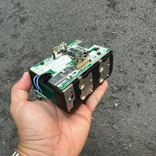 Sạc Pin Dekton M21 S25PRO