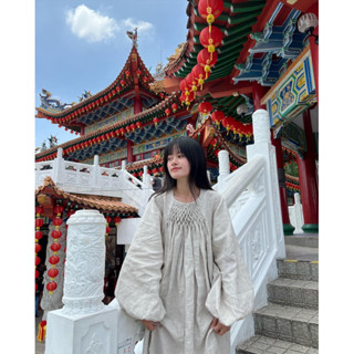 SEASON STUDIOS | Đầm dáng suông tay dài túm phồng smock thủ công Lania Dress