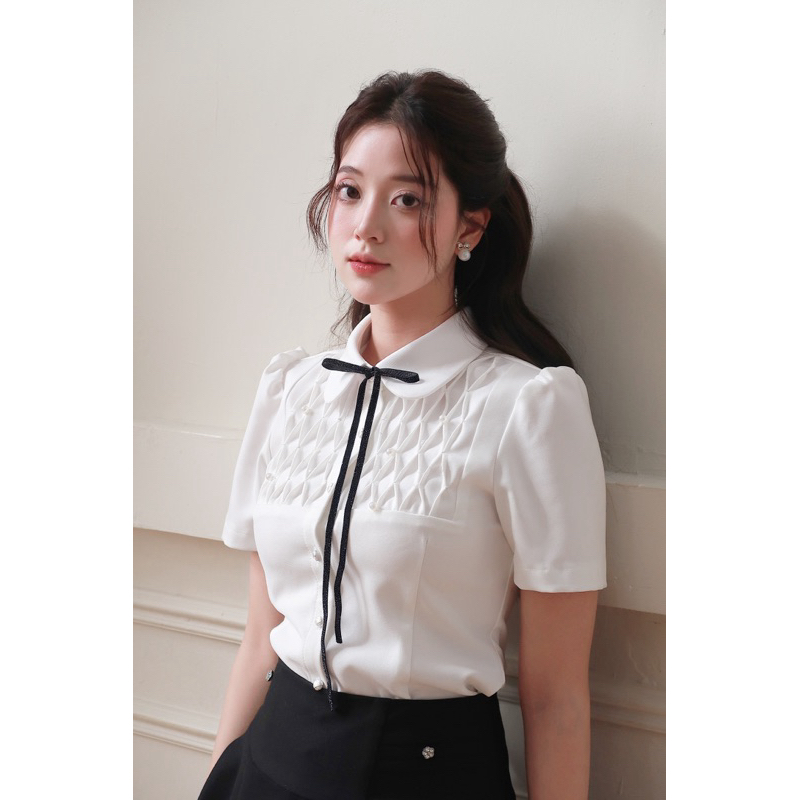 OUTSET - Áo Danly cổ gấu đính ngọc