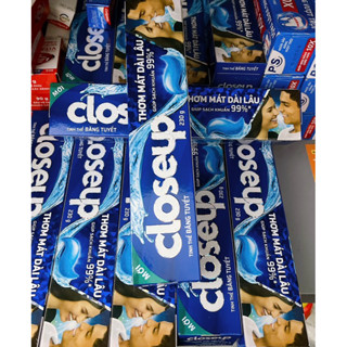 Combo 3 Kem Đánh Răng Closeup Gel Sạch Khuẩn Tinh Thể Băng Tuyết Cho Hơi Thở Thơm Mát Bất Tận 230G/Tuýp