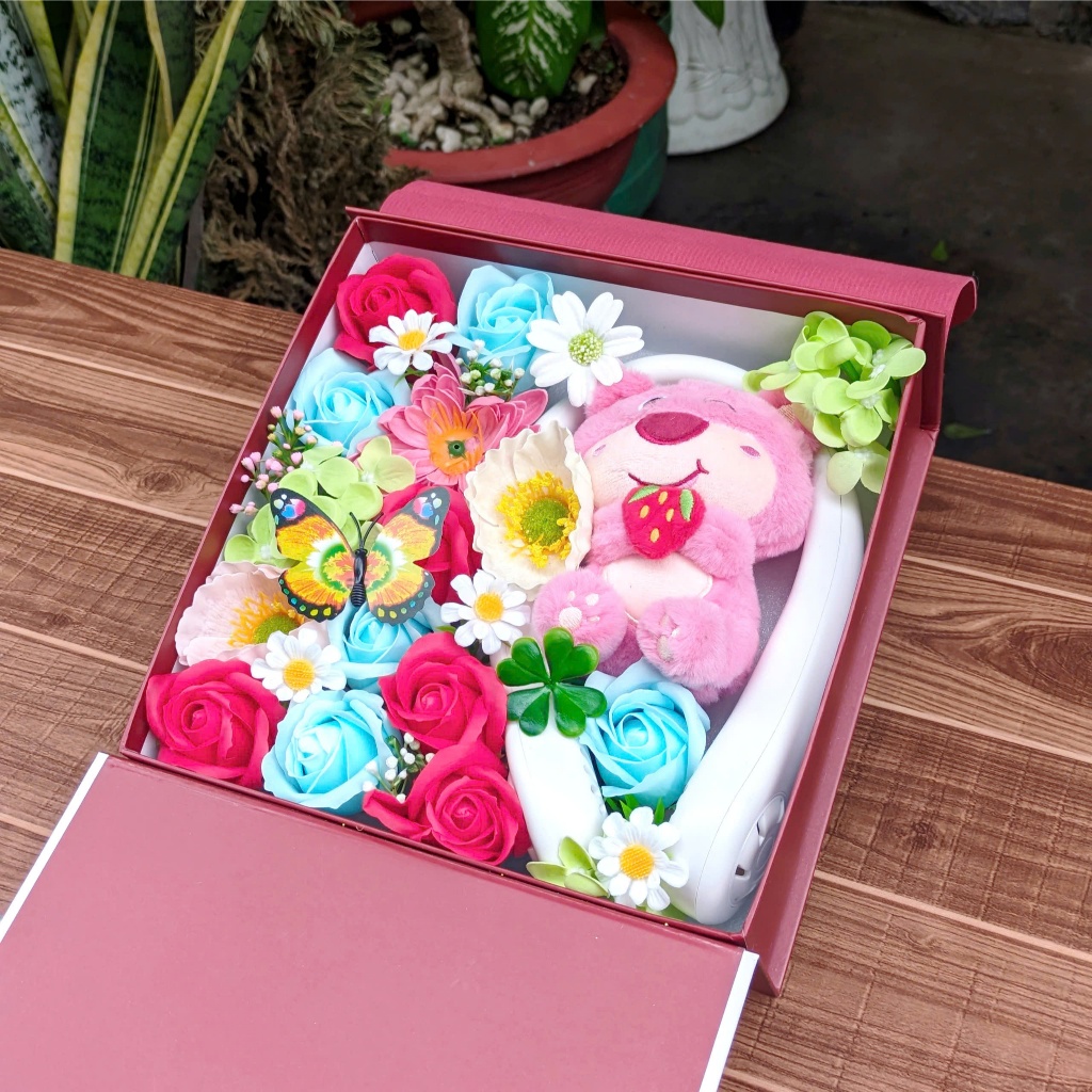 Hộp Quà Hộp Hoa QUA12 Quà Tặng Ý Nghĩa 8/3, Sinh Nhật, Valentine, Dịp Lễ