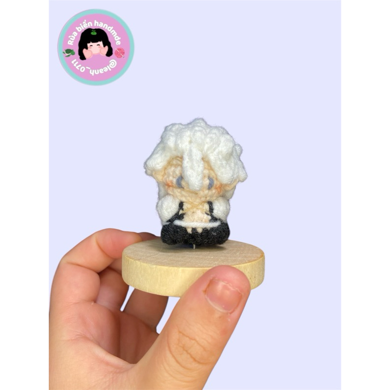 Móc khoá len mini Shinazugawa Sanemi