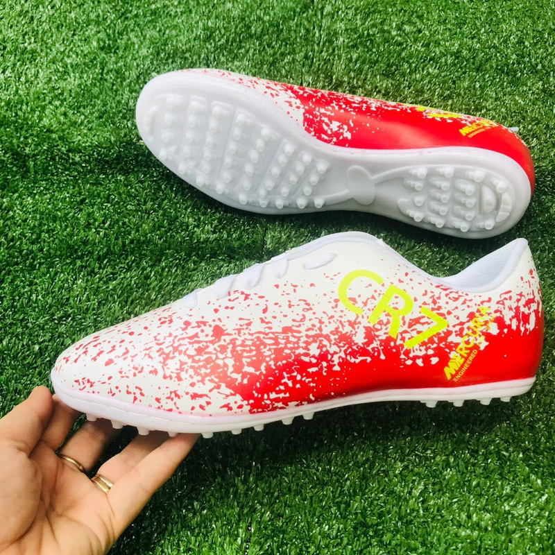 Giày đá bóng giày đá banh sân cỏ nhân tạo