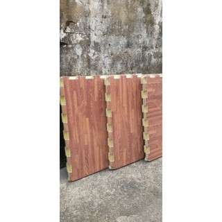Thảm xốp vân gỗ (bịch 6 tấm,kt 60*60cm)