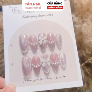 Nailbox thiết kế cô dâu mắt mèo , móng tay giả đính nơ , mẫu nail thủ công
