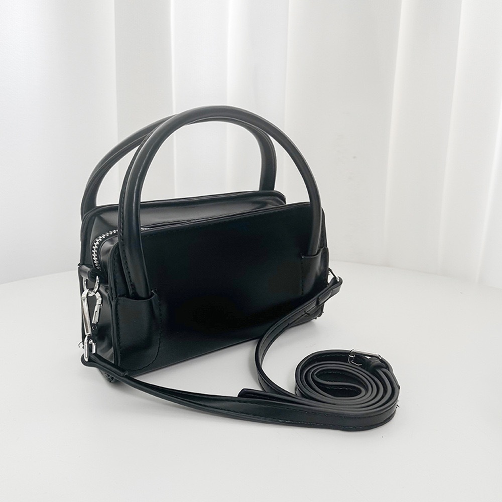 Túi xách basic dễ mix mọi outfits, đựng vừa các dòng điện thoại, Túi đeo chéo nữ basic 2 quai da trơn - BASIC BAG VC01