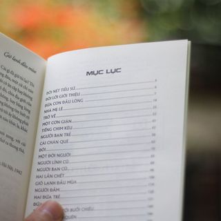 Sách: Gió Lạnh Đầu Mùa - Thạch Lam