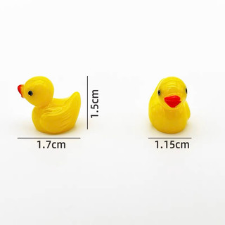 Mô hình Vịt con mini ( màu ngẫu nhiên )