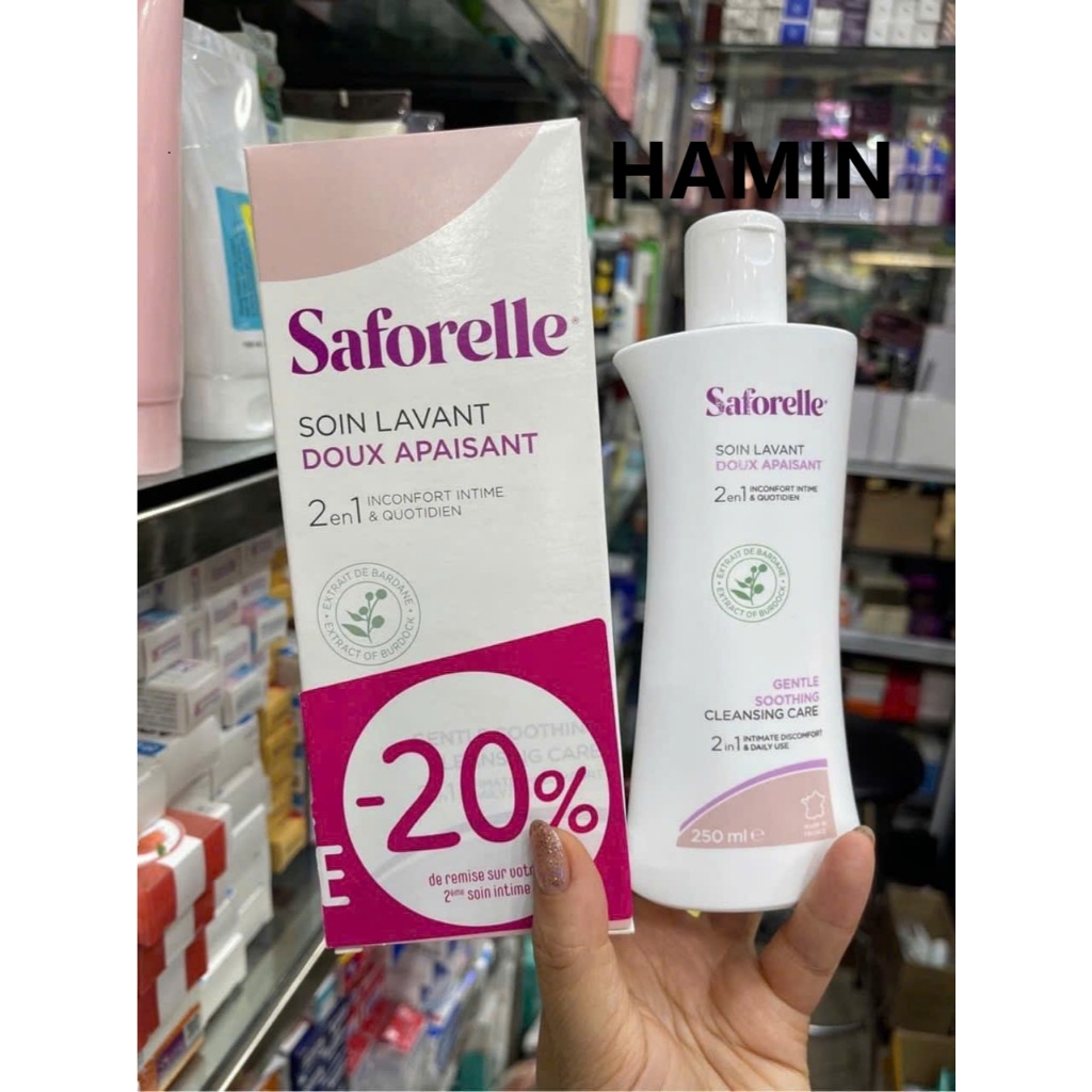 Dung dịch vệ sinh phụ nữ Saforelle giúp da sạch sẽ và mềm mại phù hợp da nhạy cảm