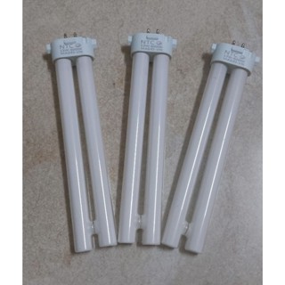 Bóng đèn bàn  4 chân - 13 W thay thế bóng đèn học