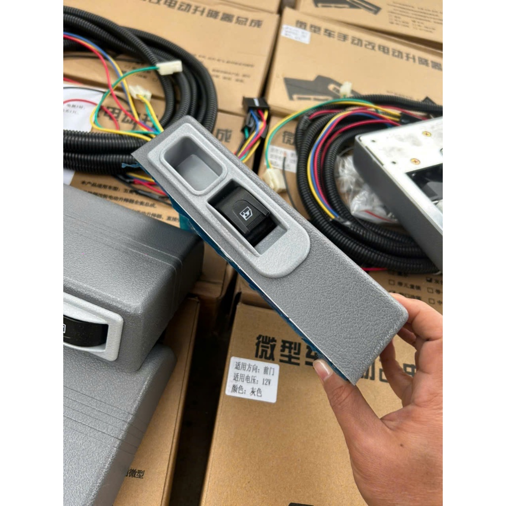 Bộ công tắc lên xuống kính 12v và 24v