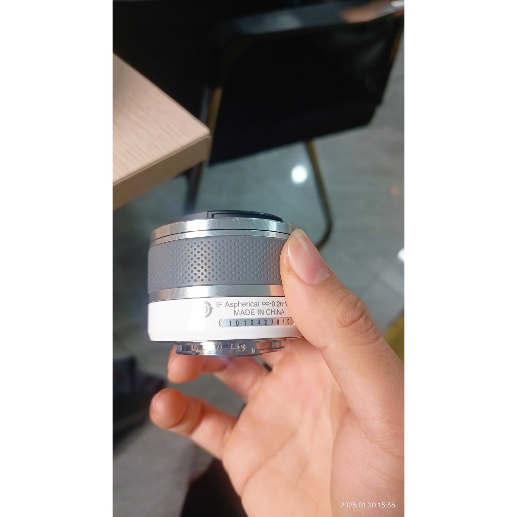 Nikon  Kit 10-30mm F3.5–5.6 VR - Đồ trang trí