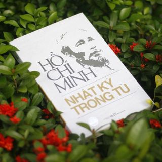 Sách: Nhật Ký Trong Tù